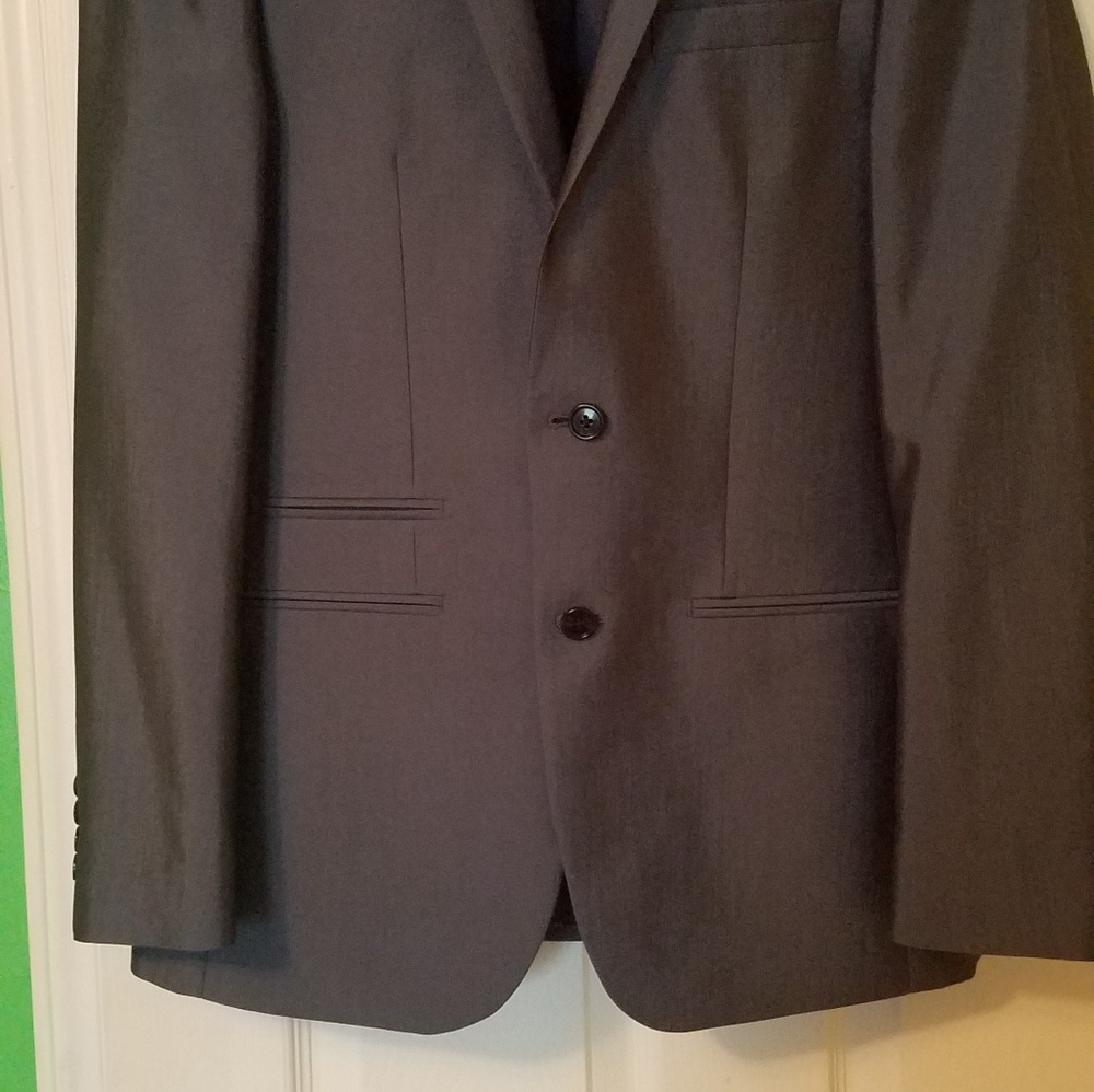Men's suit